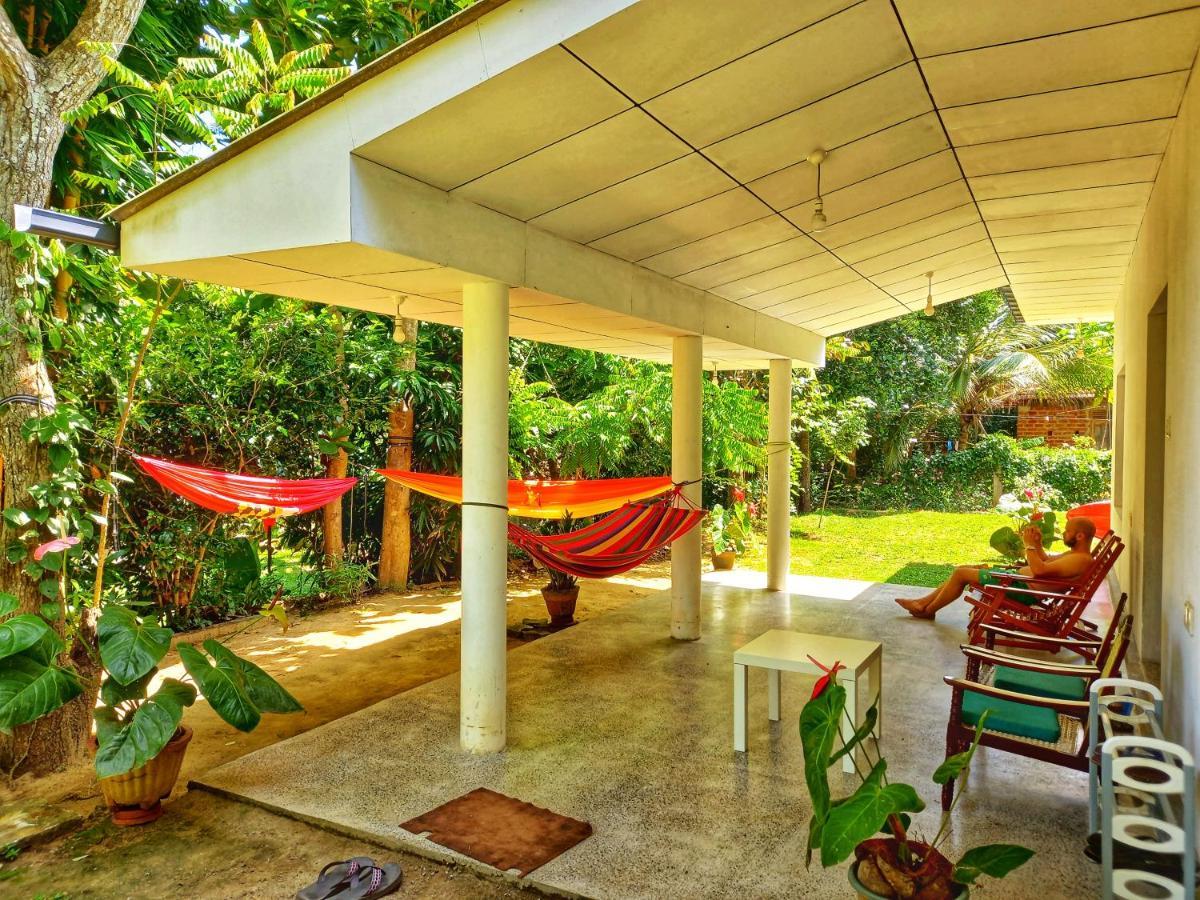 Schatzi'S Hideaway Tangalle Extérieur photo